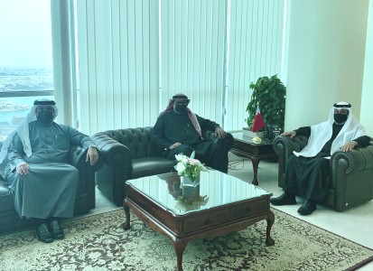 وزير شؤون مجلسي الشورى والنواب يستقبل النائبين الدكتور عبدالله الذوادي وباسم المالكي